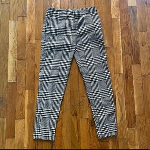H&M | houndstooth printed cropped ankle dress pant size 2